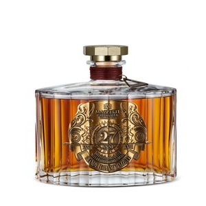 Special Brandy Invecchiato 27 anni in Holzschatulle Mazzetti d'Altavilla Piemonte